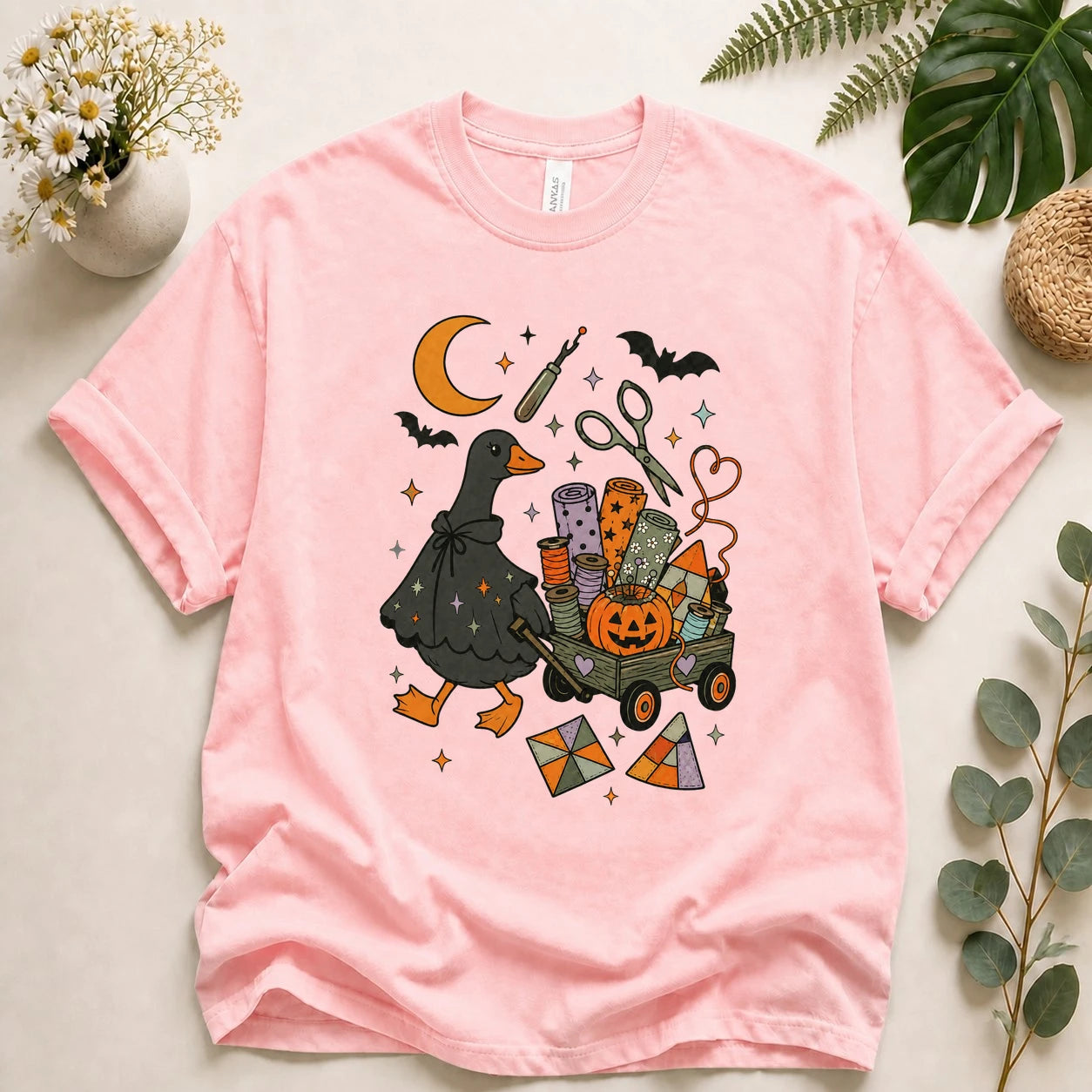 Halloween Sewing Goose Shirt – Funny Quilting Ghost T-Shirt, Spooky Sewist & Quilter Gift