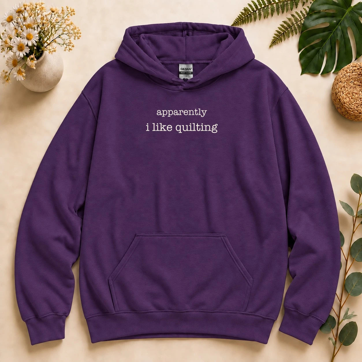 Apparently I Like Quilting – Funny Quilter Gift, Minimalist Quilt Lover Hoodie
