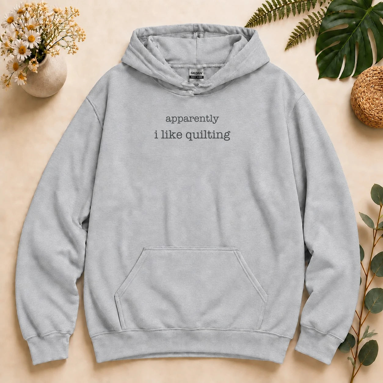 Apparently I Like Quilting – Funny Quilter Gift, Minimalist Quilt Lover Hoodie