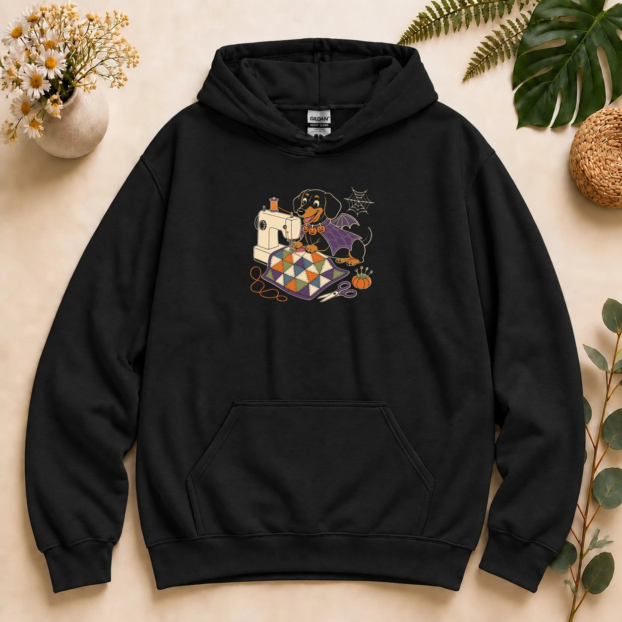 Halloween Sewing Dachshund – Cute Quilter Gift, Spooky Dog Lover Hoodie