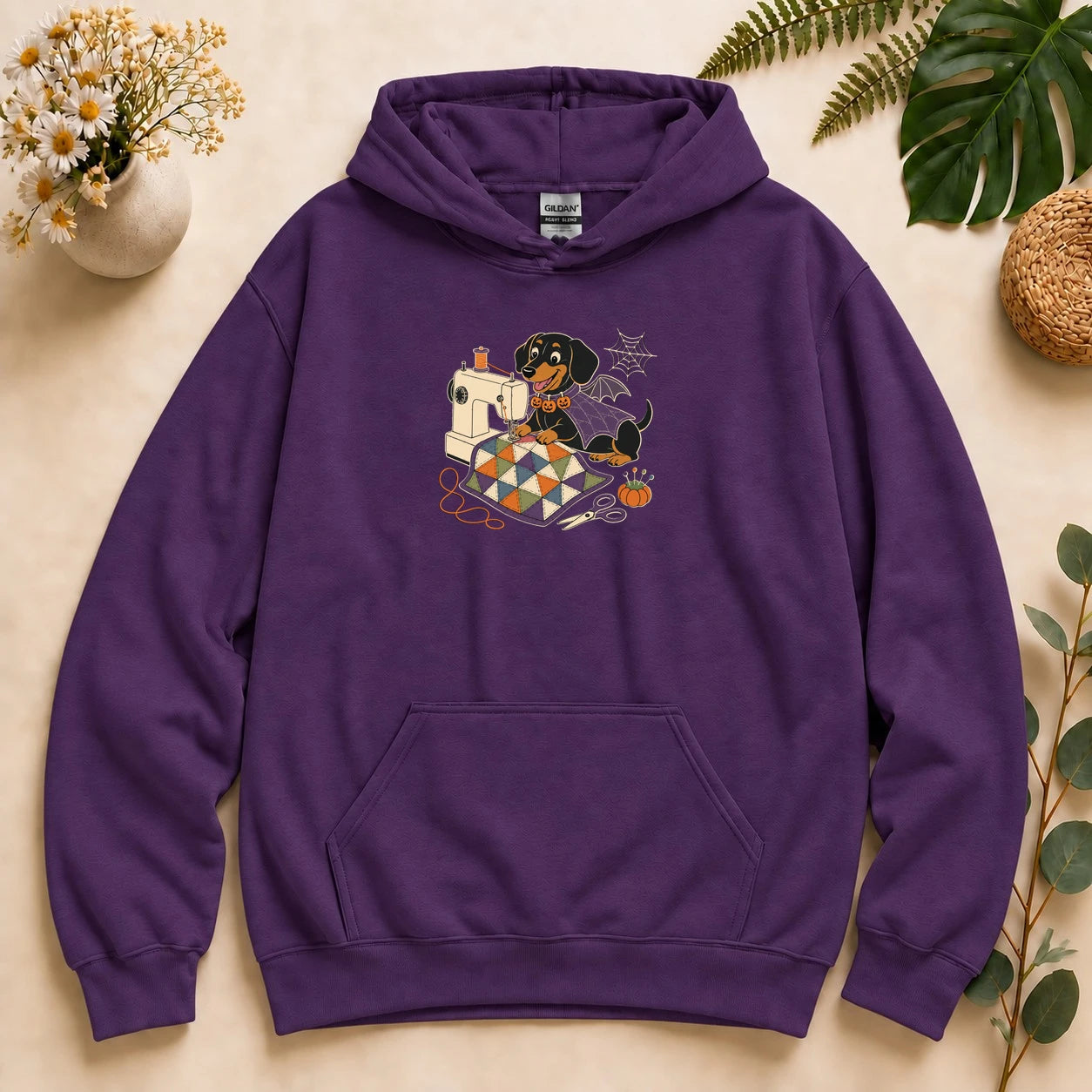 Halloween Sewing Dachshund – Cute Quilter Gift, Spooky Dog Lover Hoodie