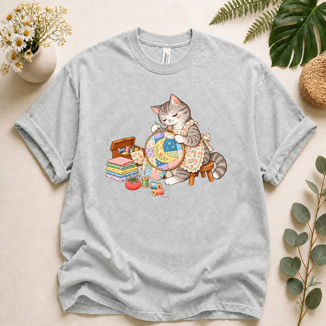 Cute Cat Embroidery – Sewing Lover Gift, Patchwork & Craft Lover T-Shirt