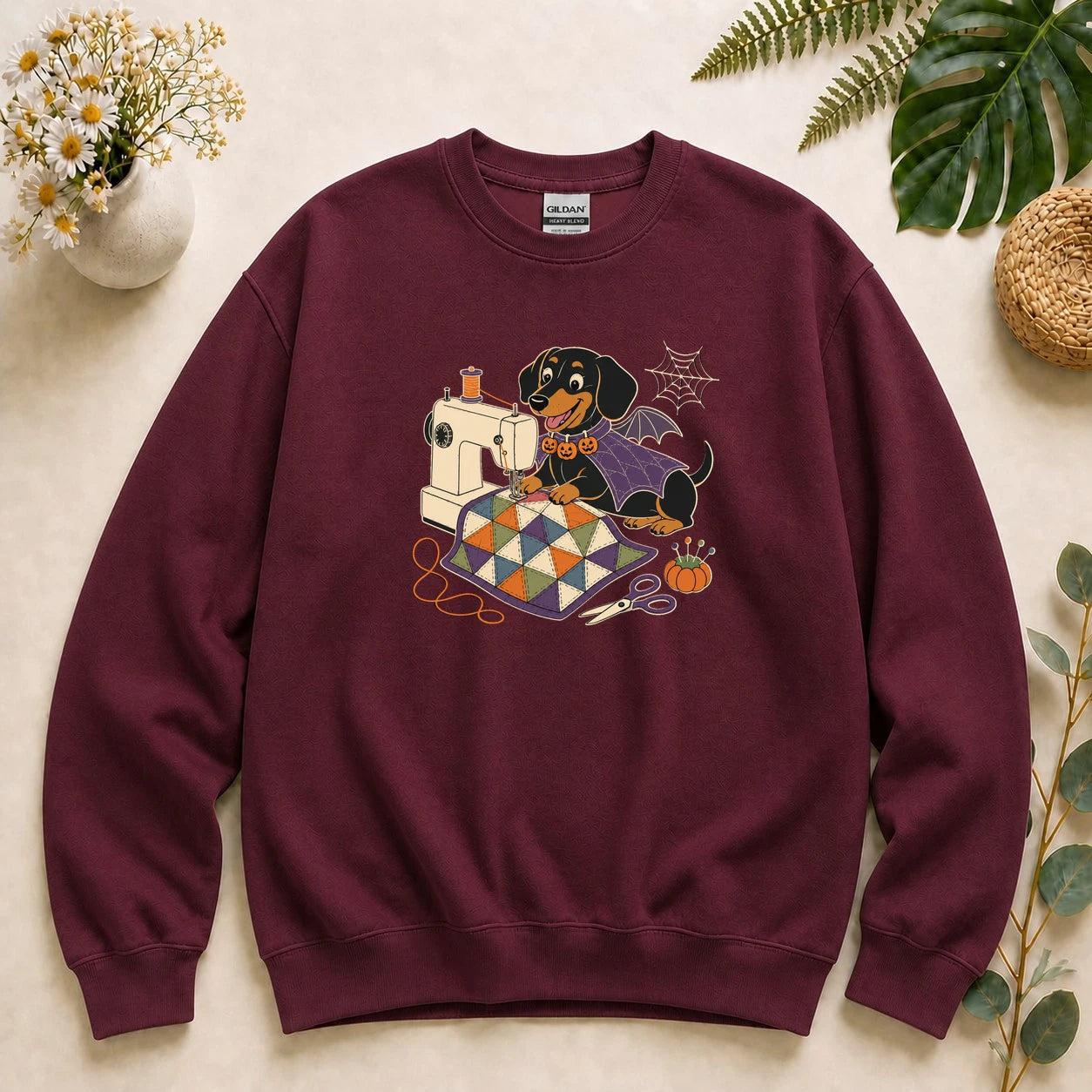Halloween Sewing Dachshund – Cute Quilter Gift, Spooky Dog Lover Sweatshirt