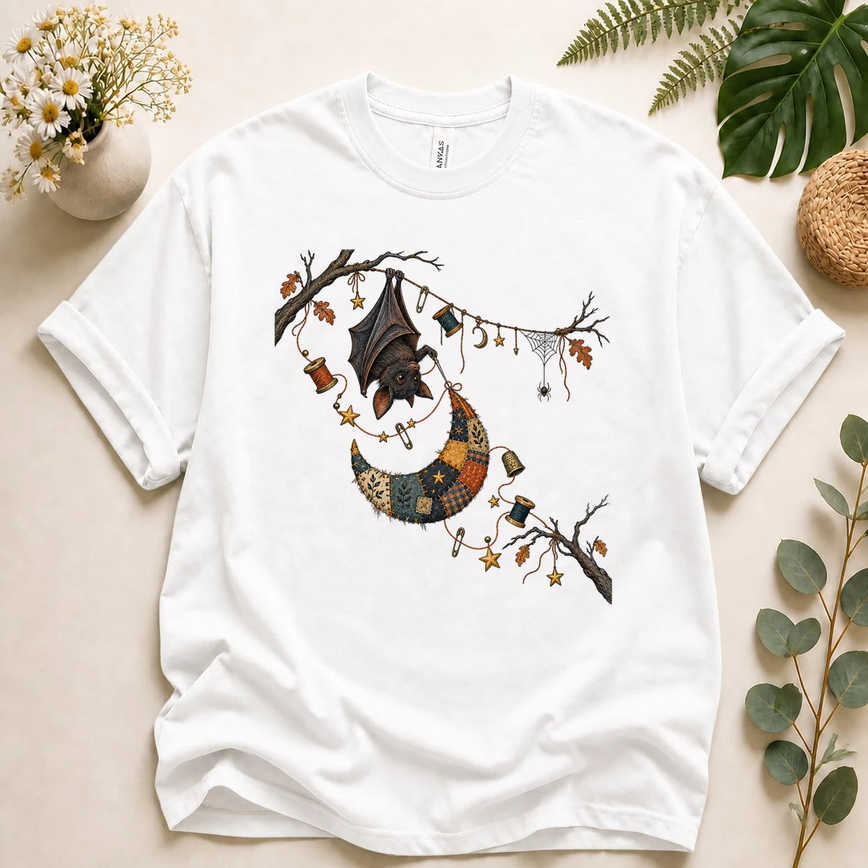 Bat Sewing Moon – Halloween Quilter Gift, Patchwork Crafter T-Shirt
