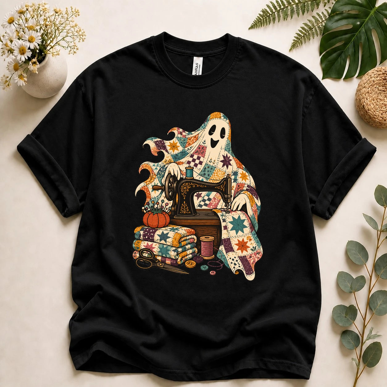 Ghost Quilting Sewing – Halloween Quilter Gift, Patchwork Crafter T-Shirt