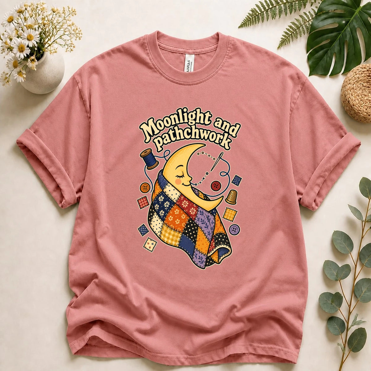 Moonlight and Patchwork – Cute Celestial Quilter Gift, Cozy Quilt Lover T-Shirt