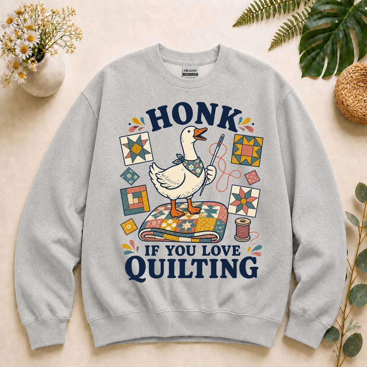 Honk If You Love Quilting Sweatshirt – Funny Goose Quilter Sewing Crewneck