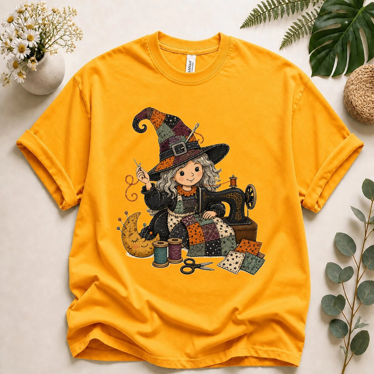 Halloween Sewing Witch Shirt – Cute Quilting T-Shirt, Spooky Sewist & Quilter Gift