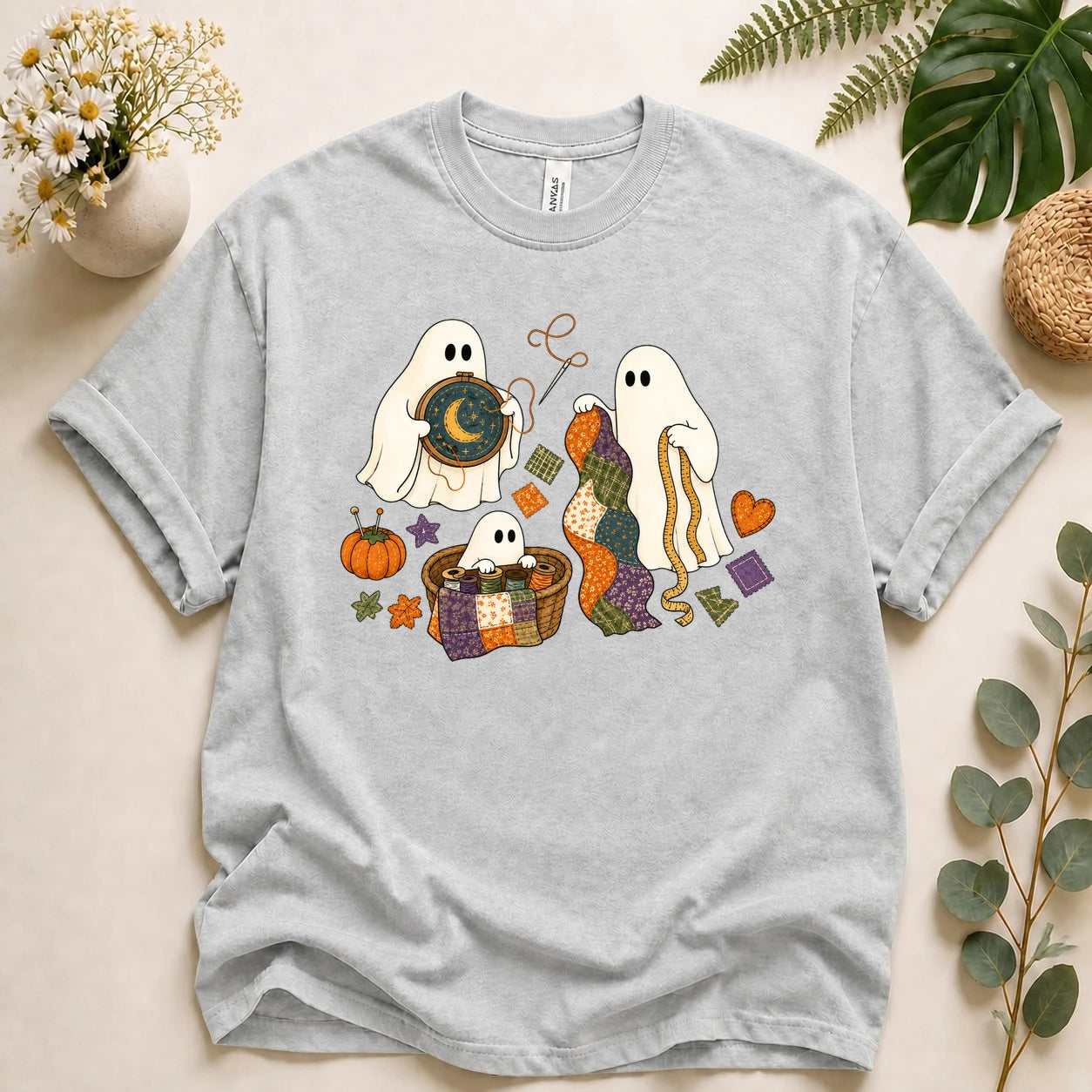 Halloween Quilting Ghost Shirt – Cute Sewing T-Shirt, Spooky Sewist & Quilter Gift