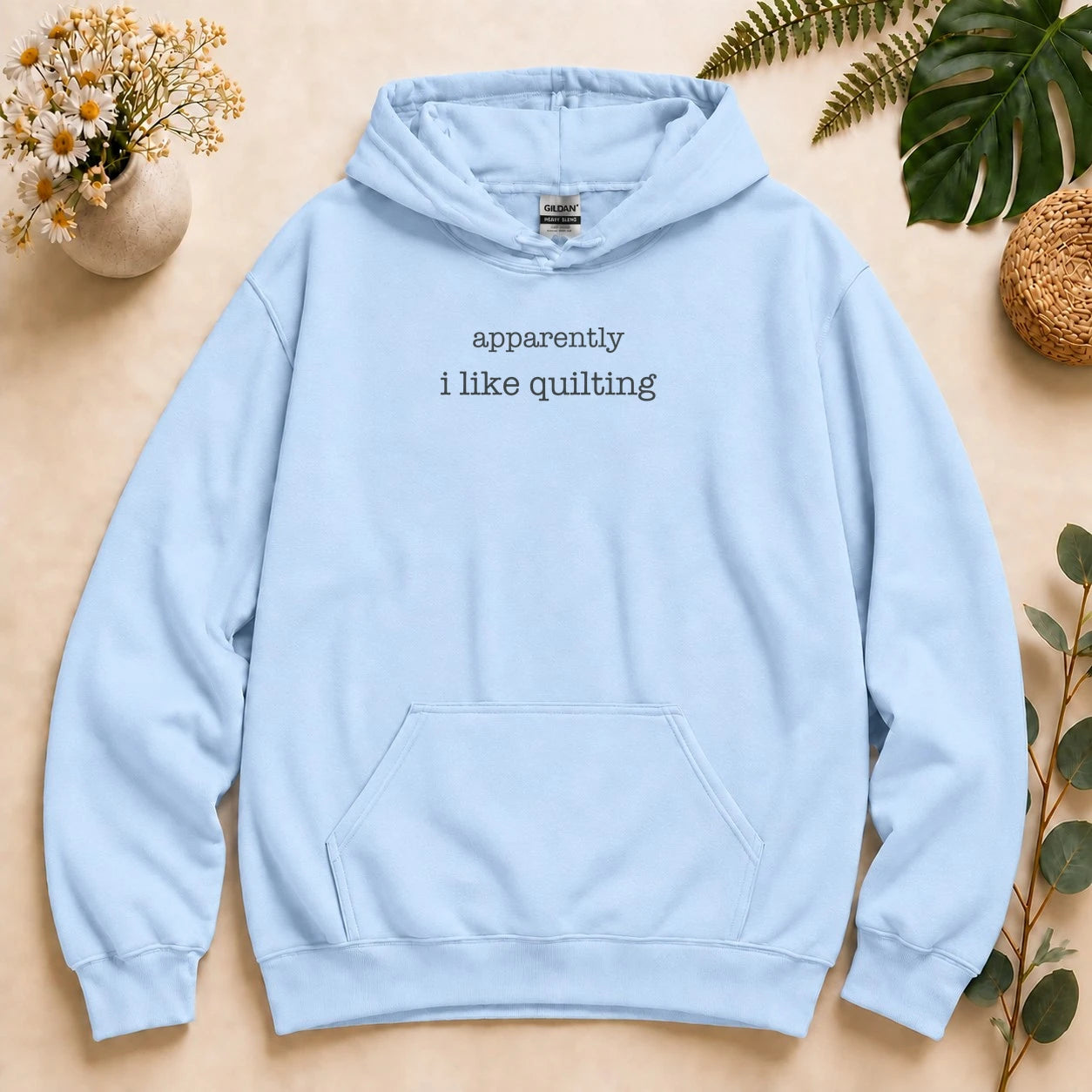 Apparently I Like Quilting – Funny Quilter Gift, Minimalist Quilt Lover Hoodie