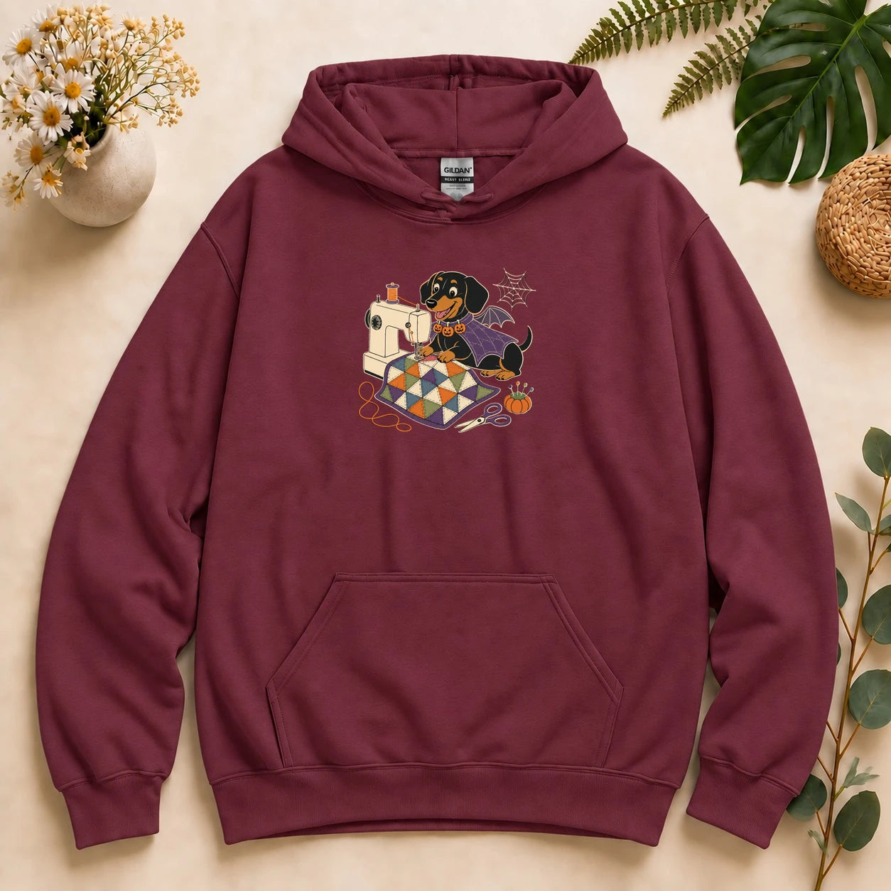 Halloween Sewing Dachshund – Cute Quilter Gift, Spooky Dog Lover Hoodie
