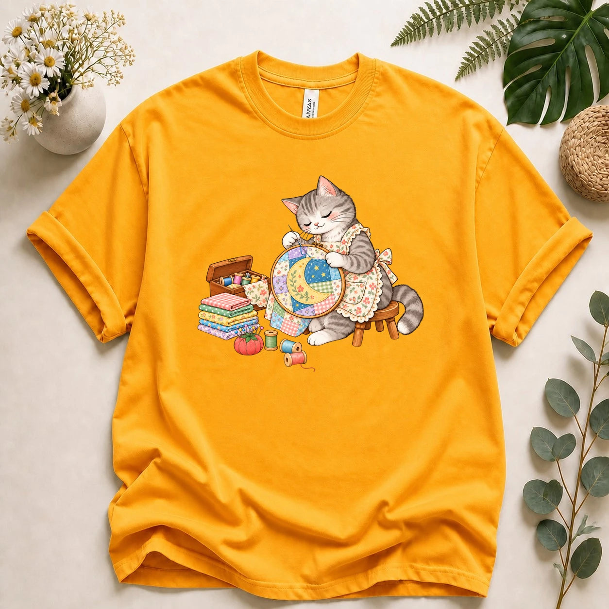 Cute Cat Embroidery – Sewing Lover Gift, Patchwork & Craft Lover T-Shirt
