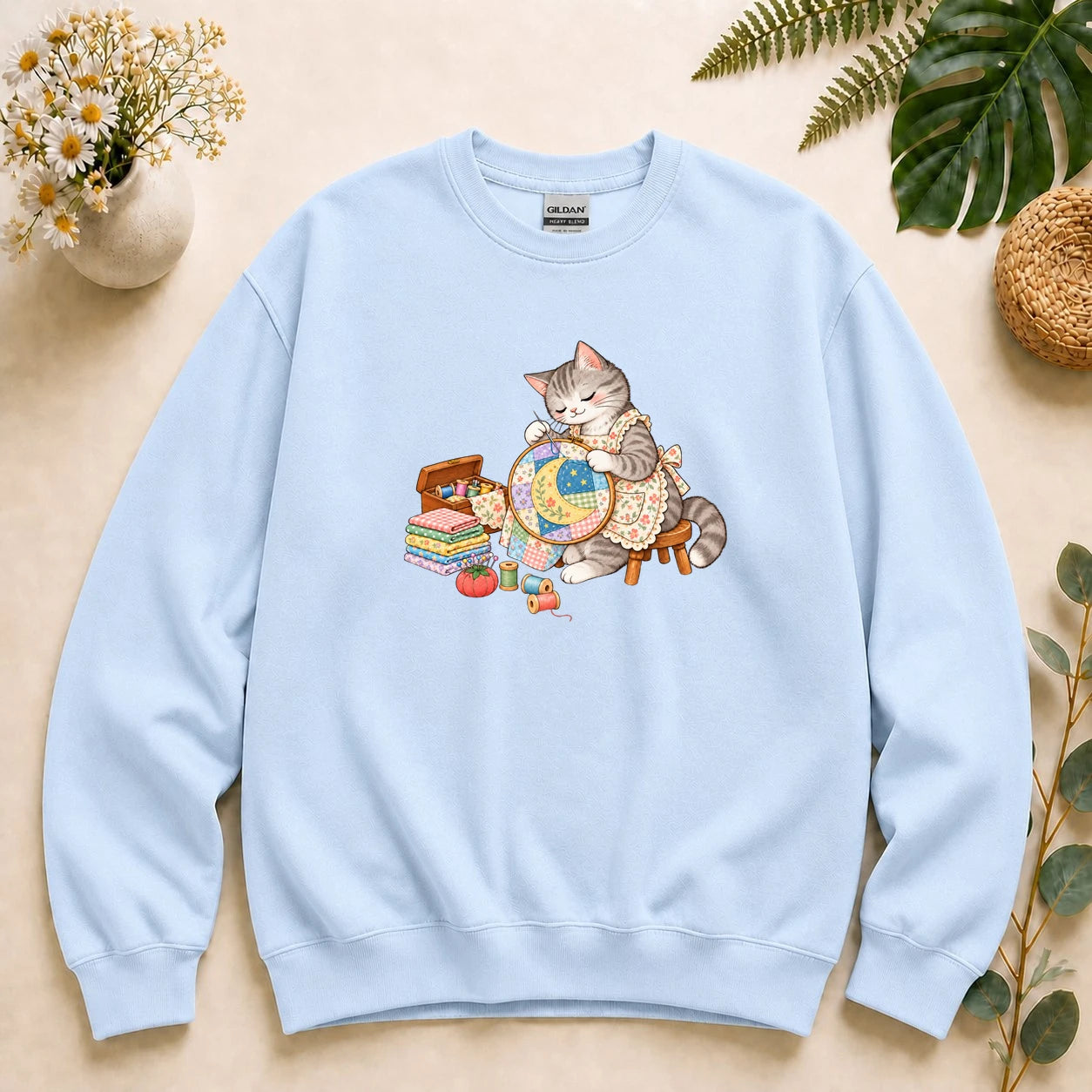 Cute Cat Embroidery – Sewing Lover Gift, Patchwork & Craft Lover Sweatshirt