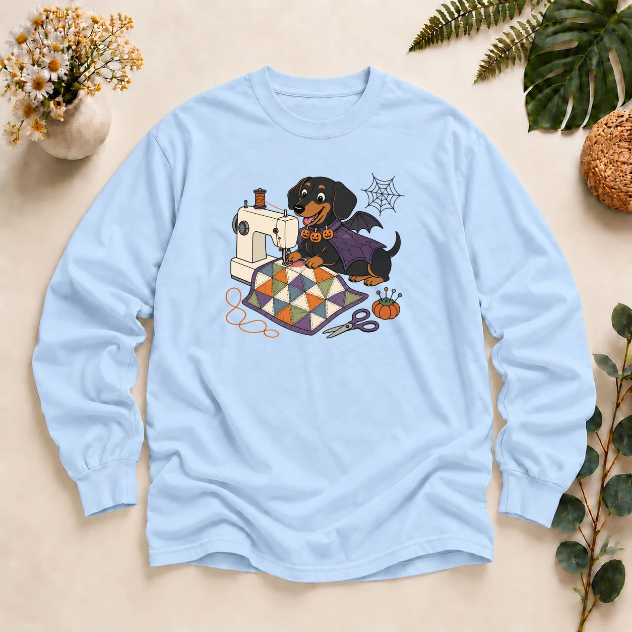 Halloween Sewing Dachshund – Cute Quilter Gift, Spooky Dog Lover Long Sleeve T-Shirt