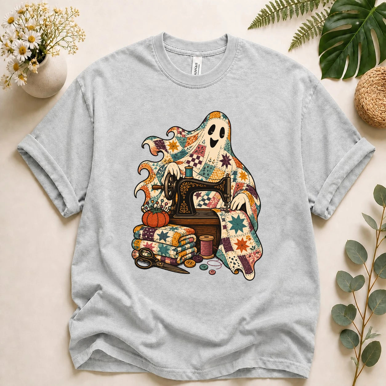 Ghost Quilting Sewing – Halloween Quilter Gift, Patchwork Crafter T-Shirt